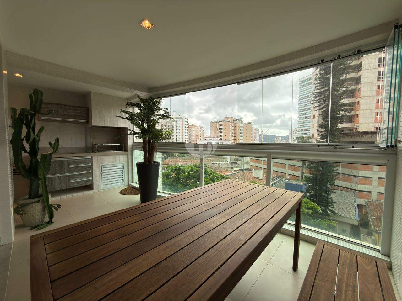 Apartamento Alto Padrão, 2 Suítes, Sacada com Churrasqueira e 2 Vagas na Ponta da Praia – Santos/SP em Ponta da Praia, Santos — foto 5