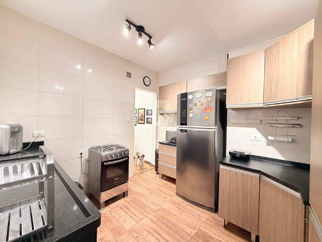 Apartamento Térreo Reformado, 2 Dormitórios e Vaga para Moto no Marapé – Santos/SP em Marapé, Santos — foto 4