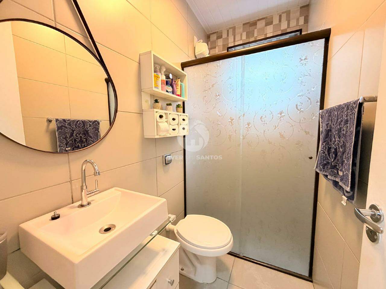 Apartamento Térreo Reformado, 2 Dormitórios e Vaga para Moto no Marapé – Santos/SP em Marapé, Santos — foto 11