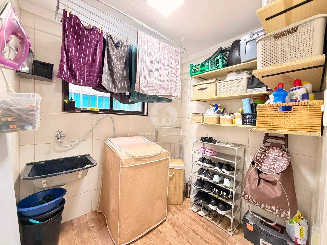 Apartamento Térreo Reformado, 2 Dormitórios e Vaga para Moto no Marapé – Santos/SP em Marapé, Santos — foto 7