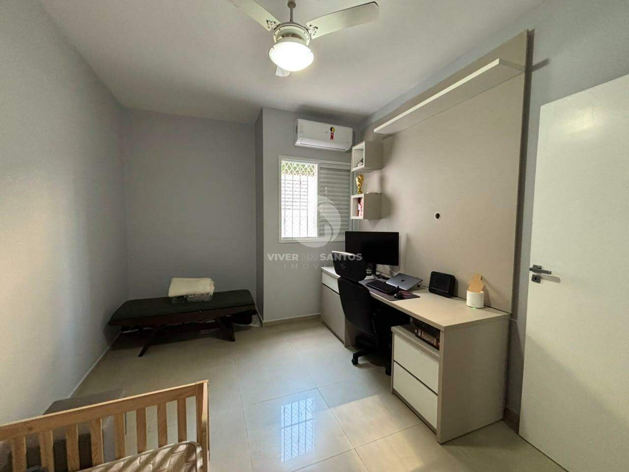 Casa Sobreposta Baixa, 4 Dormitórios, 2 Suítes e Piscina na Vila Mathias – Santos/SP em Vila Mathias, Santos — foto 21