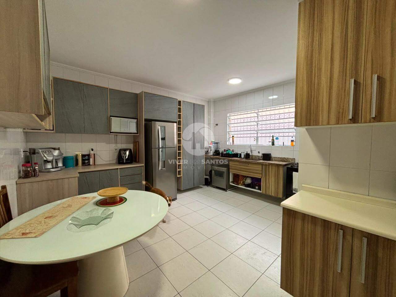 Casa Sobreposta Baixa, 4 Dormitórios, 2 Suítes e Piscina na Vila Mathias – Santos/SP em Vila Mathias, Santos — foto 14