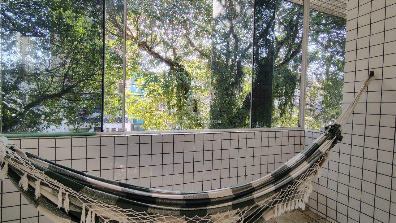 Apartamento 2 Dormitórios, Sacada de Frente e Cozinha Planejada no Embaré – Santos/SP em Embaré, Santos — foto 3