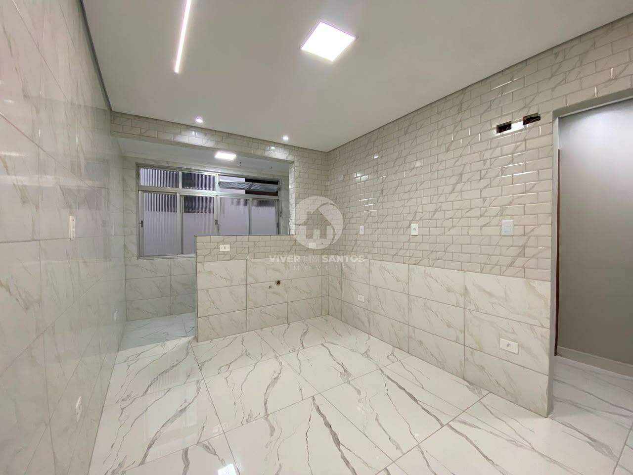 Apartamento Reformado, 2 Dormitórios, Suíte, Vista Livre e Vaga no Marapé – Santos/SP em Marapé, Santos — foto 11