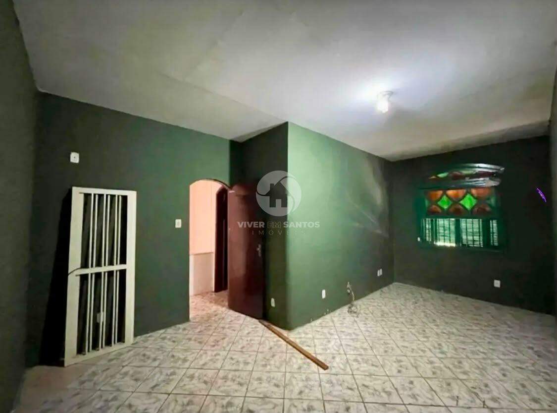 Oportunidade Rara na Pompéia: Sobrado Espaçoso a 1 Quadra da Praia em Pompéia, Santos — foto 17