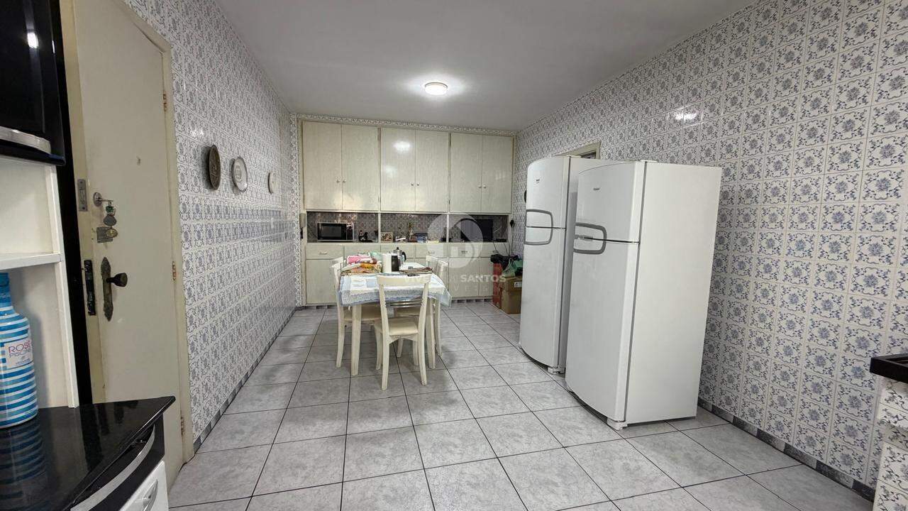 Apartamento de Frente, 3 Dormitórios, Suíte, Garagem Box e a 1 Quadra da Praia da Pompéia – Santos/SP em Pompéia, Santos — foto 17