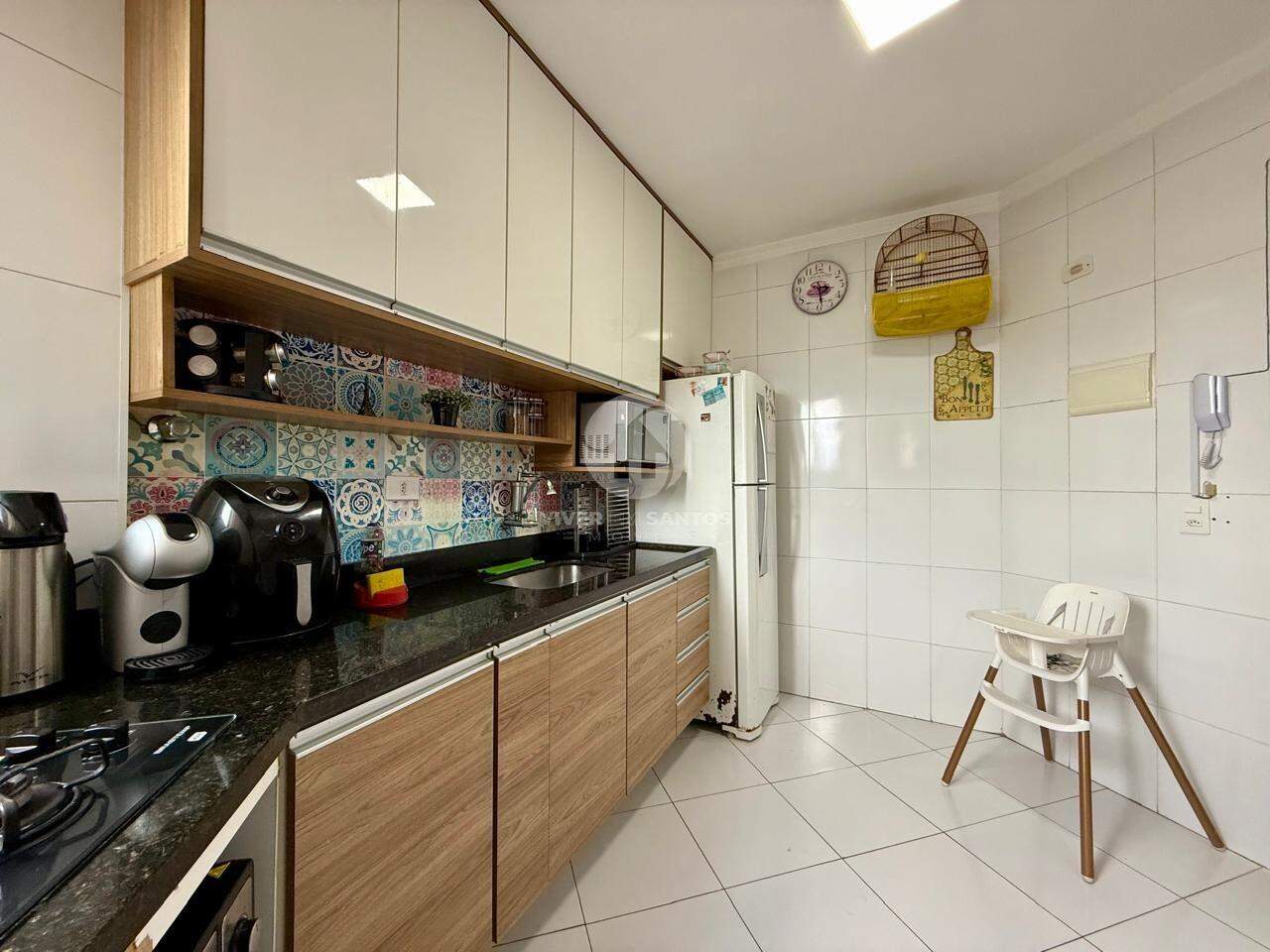 Apartamento Reformado, 2 Dormitórios, Vista Livre e Garagem Fechada no Saboó – Santos/SP em Saboó, Santos — foto 9
