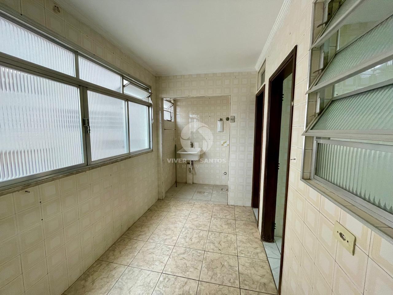 Apartamento com Potencial para Reforma com 2 Dormitórios, Suíte, Dependência Completa e Garagem na Ponta da Praia – Santos/SP em Ponta da Praia, Santos — foto 17