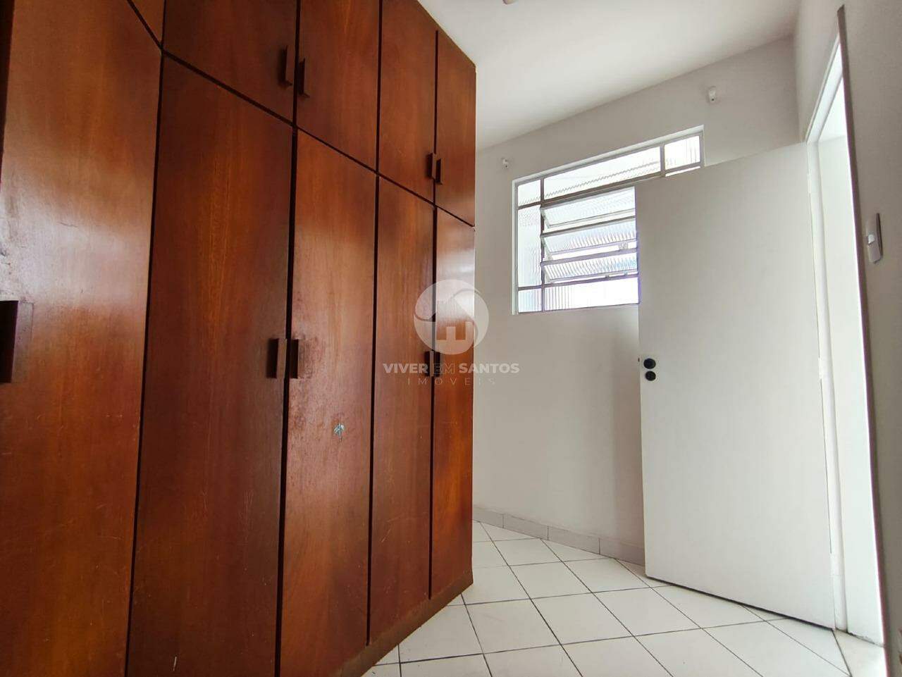 Apartamento de Frente, 2 Dormitórios, Suíte, Vista Livre e Garagem Demarcada na Ponta da Praia – Santos/SP em Ponta da Praia, Santos — foto 19