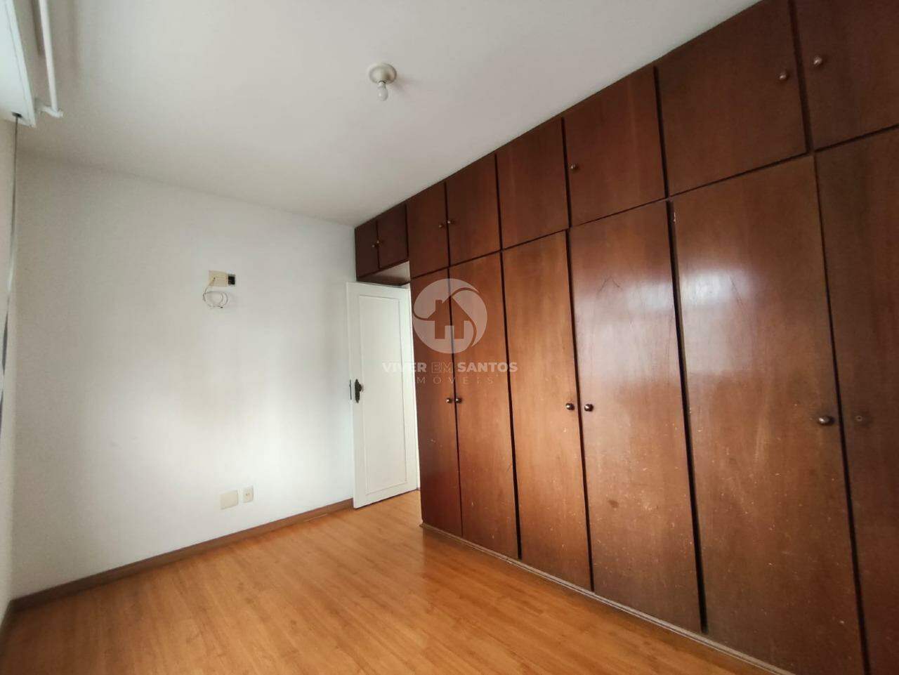 Apartamento de Frente, 2 Dormitórios, Suíte, Vista Livre e Garagem Demarcada na Ponta da Praia – Santos/SP em Ponta da Praia, Santos — foto 8