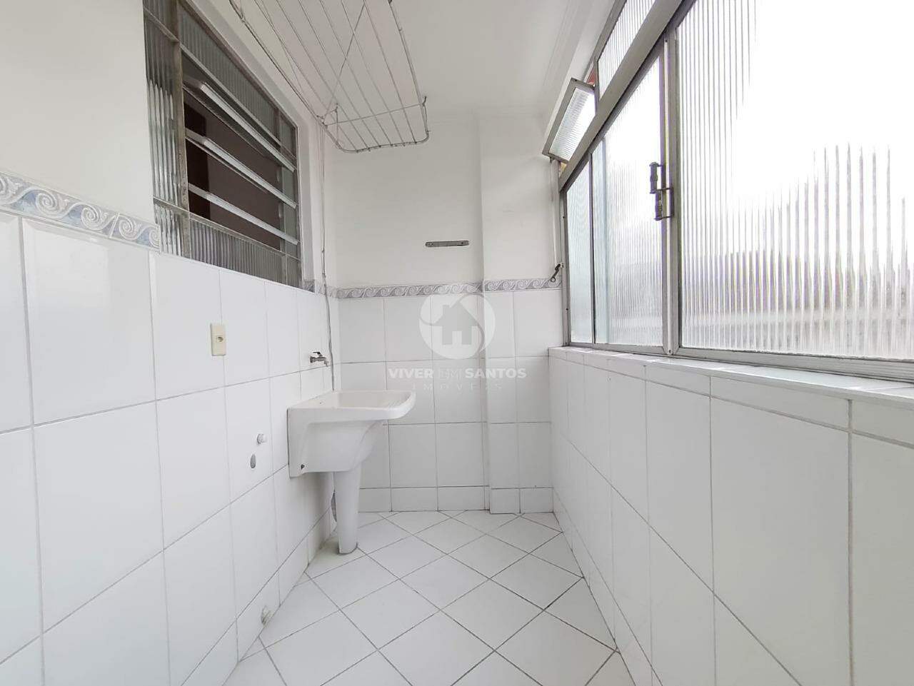 Apartamento de Frente, 2 Dormitórios, Suíte, Vista Livre e Garagem Demarcada na Ponta da Praia – Santos/SP em Ponta da Praia, Santos — foto 21