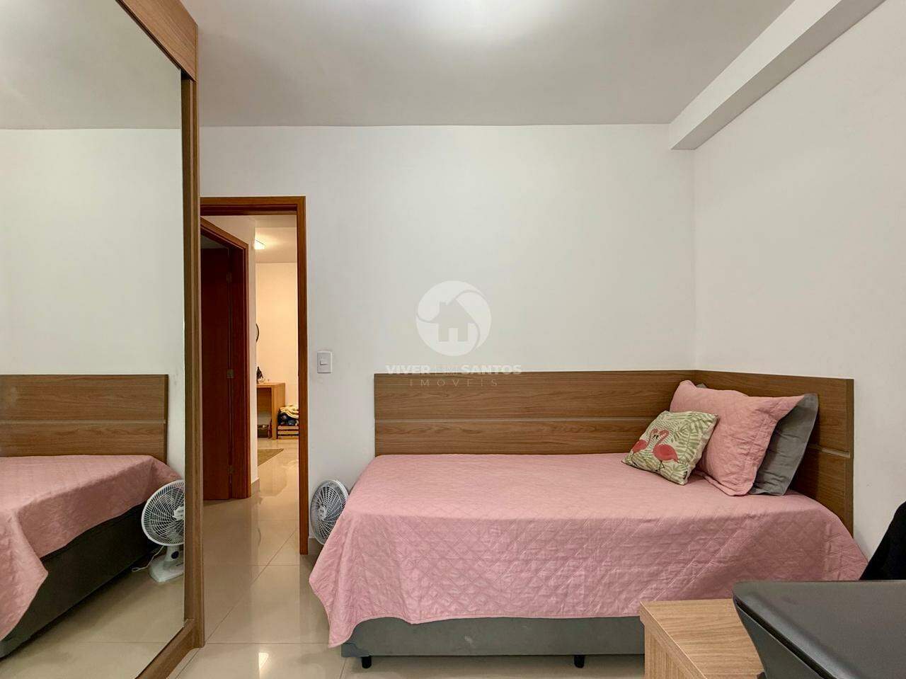 Apartamento Reformado, 2 Dormitórios, Varanda e Lazer Completo no Embaré – Santos/SP em Embaré, Santos — foto 18