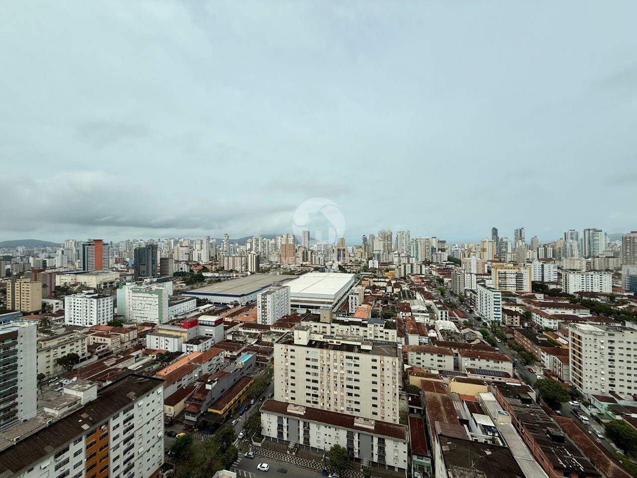 Apartamento Reformado, 2 Dormitórios, Vista Livre, Varanda com Churrasqueira e Lazer no Campo Grande – Santos/SP em Campo Grande, Santos — foto 7