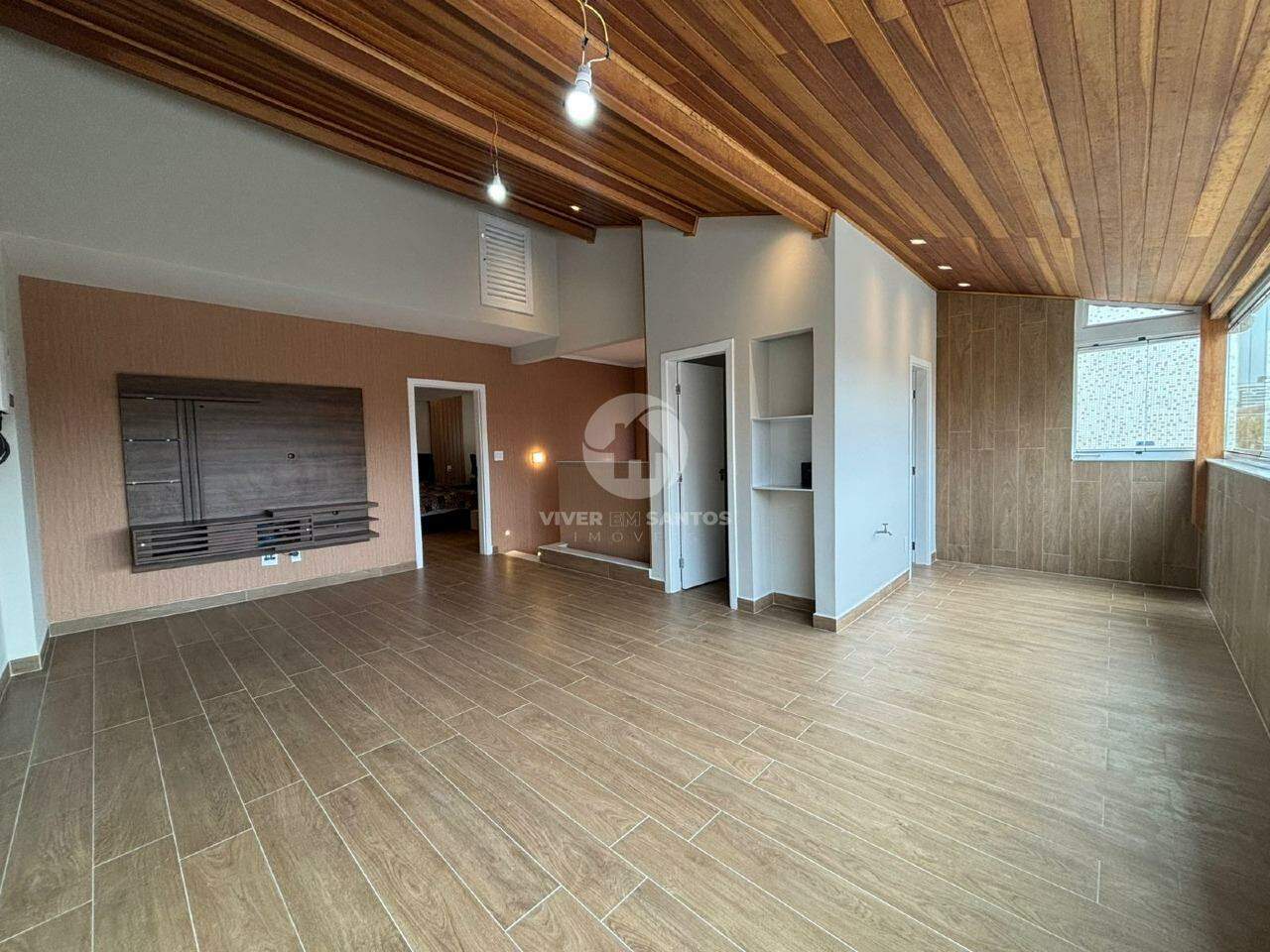 Casa Reformada, 4 Dormitórios, Suíte com Closet, Solarium, Churrasqueira e 3 Vagas no Campo Grande – Santos/SP em Campo Grande, Santos — foto 24