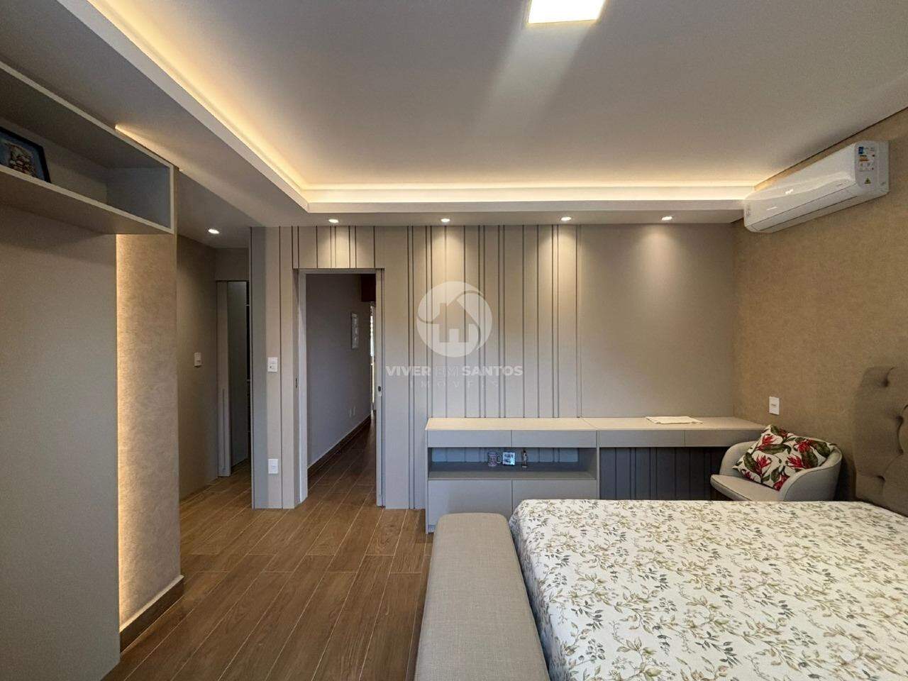 Casa Reformada, 4 Dormitórios, Suíte com Closet, Solarium, Churrasqueira e 3 Vagas no Campo Grande – Santos/SP em Campo Grande, Santos — foto 19