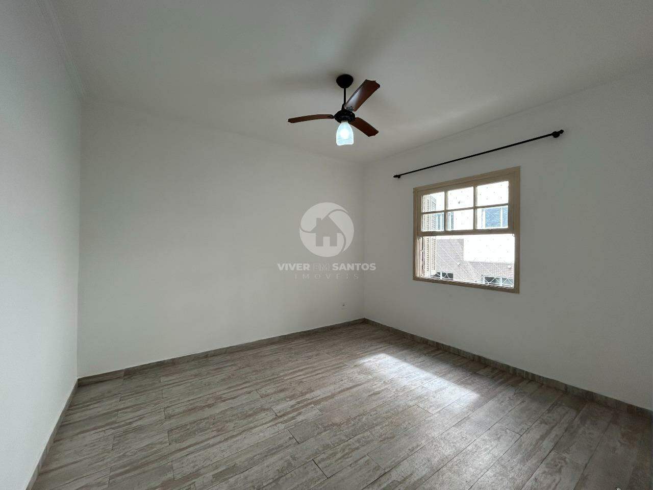 Apartamento 1 Dormitório a 100 Metros da Praia no Embaré – Santos/SP em Embaré, Santos — foto 2