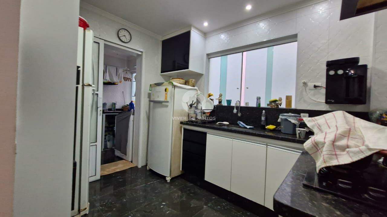 Apartamento Reformado, 3 Dormitórios e Sacada a 1 Quadra da Praia na Pompéia – Santos/SP em Pompéia, Santos — foto 11