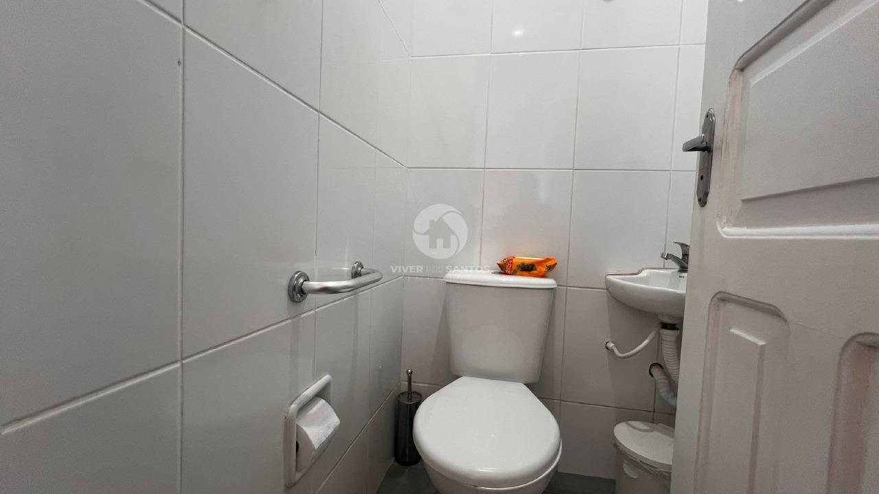 Casa com 337 m², 4 Dormitórios e Garagem para 5 Veículos a 1 Quadra da Praia no Boqueirão – Santos/SP em Boqueirão, Santos — foto 30