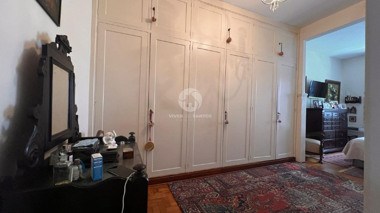 Casa com 337 m², 4 Dormitórios e Garagem para 5 Veículos a 1 Quadra da Praia no Boqueirão – Santos/SP em Boqueirão, Santos — foto 16