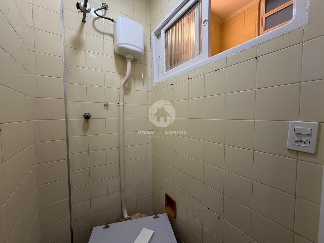 Apartamento de Frente, 1 Dormitório, Dependência Completa e Sacada a 1 Quadra da Praia no Boqueirão – Santos/SP em Boqueirão, Santos — foto 14