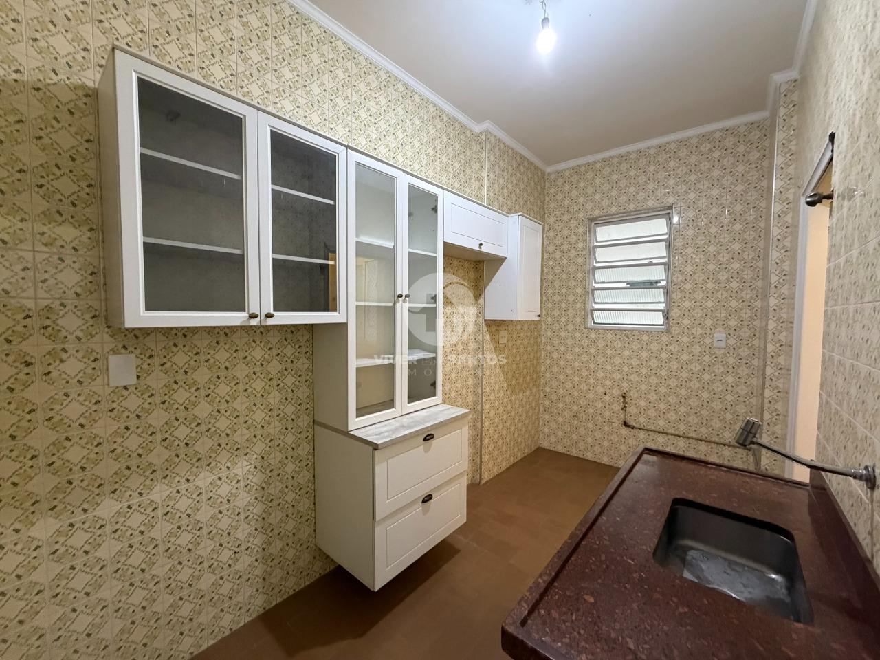 Apartamento de Frente, 1 Dormitório, Dependência Completa e Sacada a 1 Quadra da Praia no Boqueirão – Santos/SP em Boqueirão, Santos — foto 6