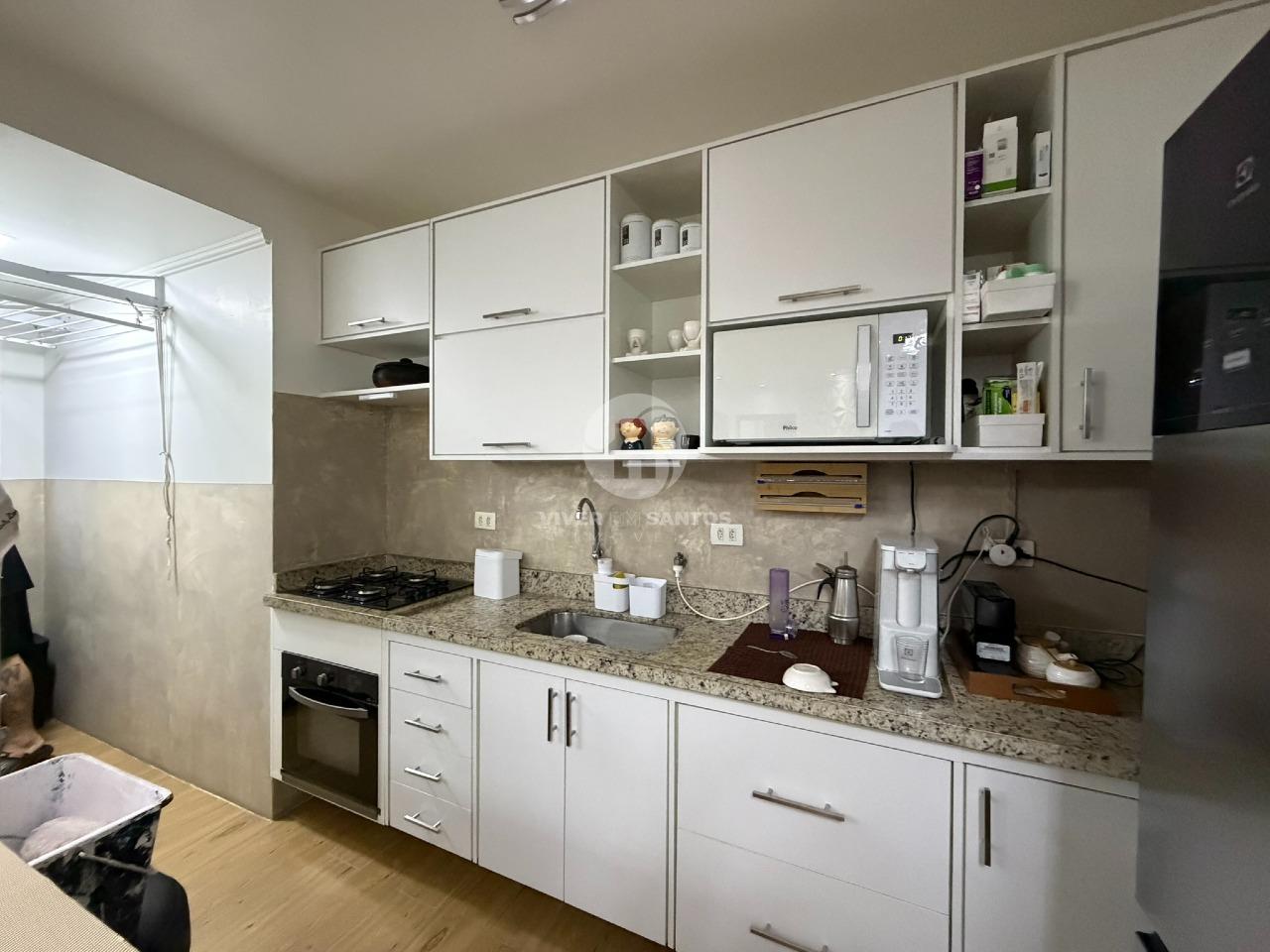 Apartamento Reformado, 1 Dormitório, Varanda, Vista Livre e Garagem Demarcada no Estuário – Santos/SP em Estuário, Santos — foto 13