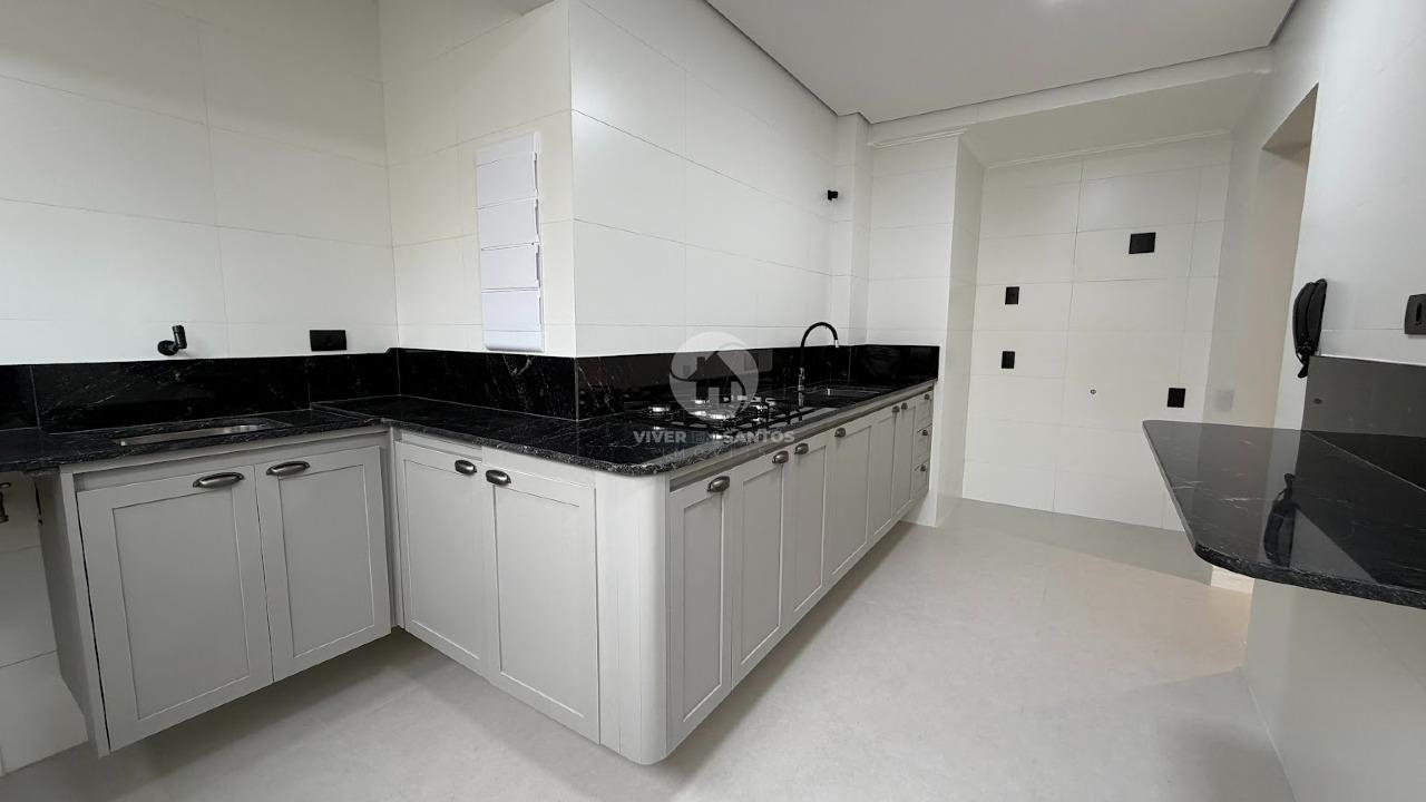 Apartamento Totalmente Reformado, 2 Dormitórios, Suíte, Vista Livre e Garagem no Gonzaga – Santos/SP em Gonzaga, Santos — foto 27