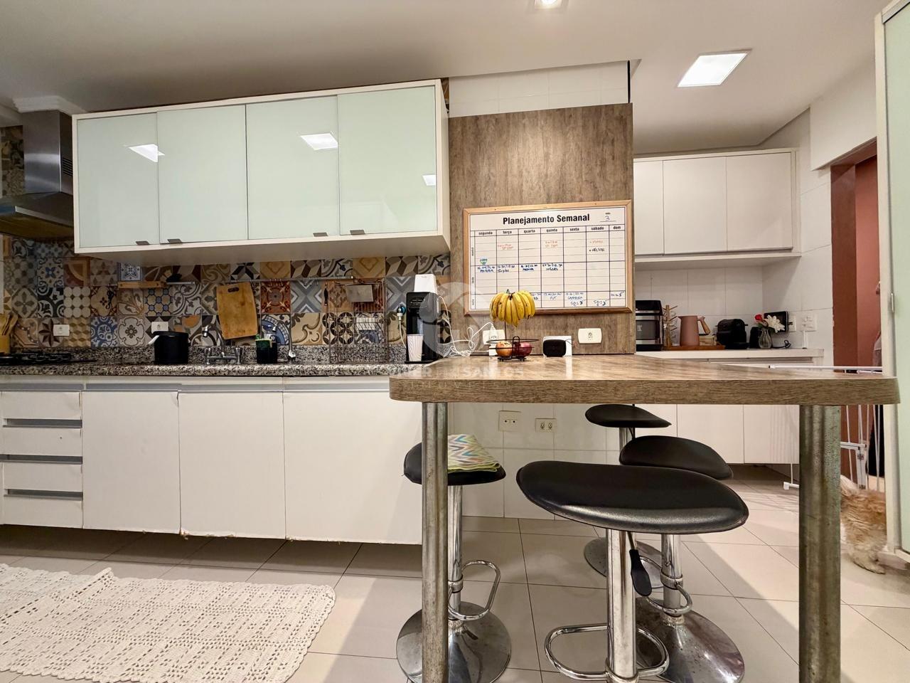 Apartamento 135 m², 3 Dormitórios, Suíte com Closet, Varanda Gourmet e 2 Vagas no Embaré – Santos/SP em Embaré, Santos — foto 23