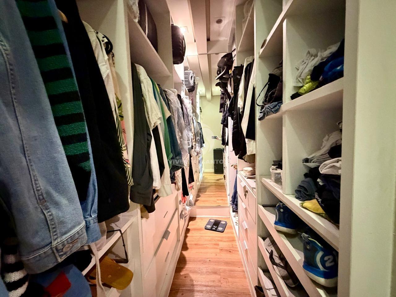 Apartamento 135 m², 3 Dormitórios, Suíte com Closet, Varanda Gourmet e 2 Vagas no Embaré – Santos/SP em Embaré, Santos — foto 15