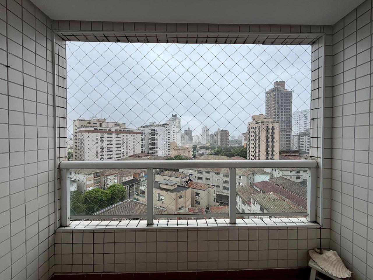 Apartamento com 3 Dormitórios, Suíte, Varanda e Vaga Demarcada na Ponta da Praia – Santos/SP em Ponta da Praia, Santos — foto 2