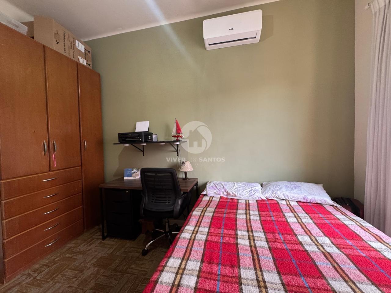 Sobrado Clássico, 4 Dormitórios, Suíte, Quintal com Churrasqueira e Edícula no Marapé – Santos/SP em Marapé, Santos — foto 20