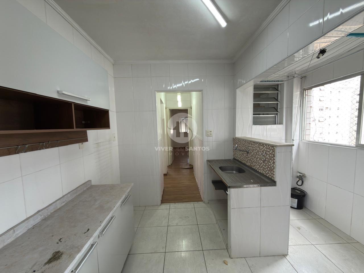 Apartamento de Frente, 2 Dormitórios e Excelente Potencial para Modernização no Embaré – Santos/SP em Embaré, Santos — foto 9