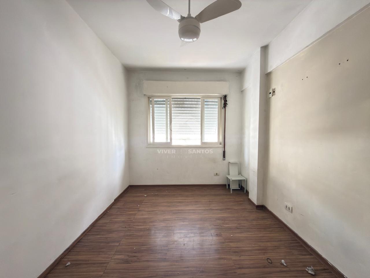 Apartamento de Frente, 2 Dormitórios e Excelente Potencial para Modernização no Embaré – Santos/SP em Embaré, Santos — foto 5