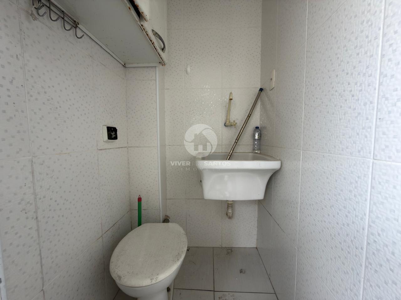 Apartamento de Frente, 2 Dormitórios e Excelente Potencial para Modernização no Embaré – Santos/SP em Embaré, Santos — foto 11