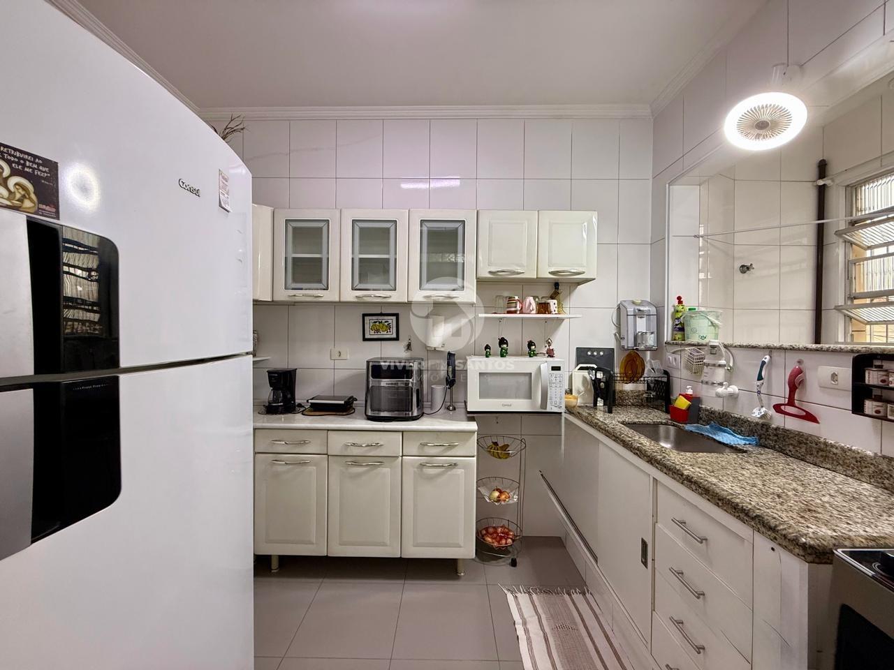 Apartamento Mobiliado, 2 Dormitórios, Suíte e Garagem a 3 Quadras da Praia no Embaré – Santos/SP em Embaré, Santos — foto 6