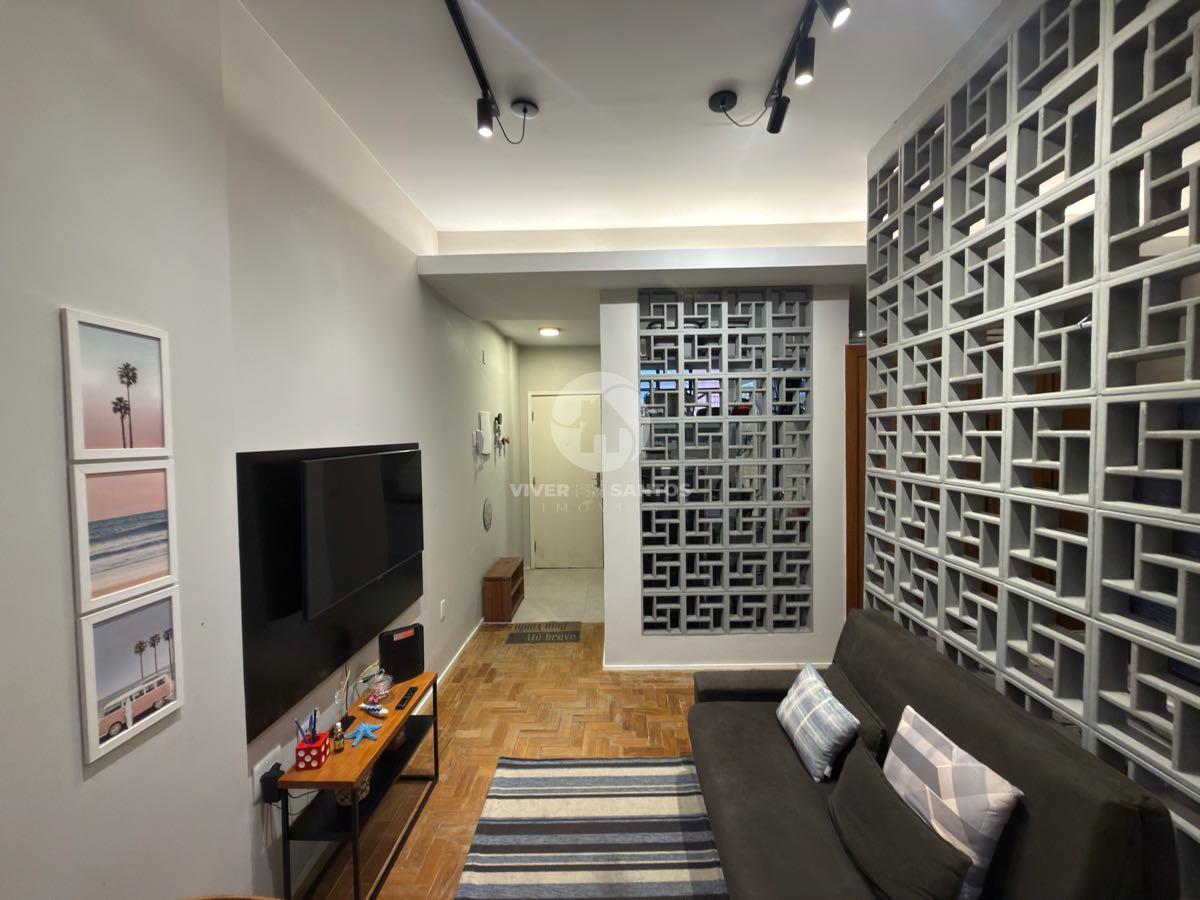 Sala Living Mobiliado e Reformado, 1 Dormitório, a 1 Quadra da Praia – Santos/SP em Boqueirão, Santos — foto 5