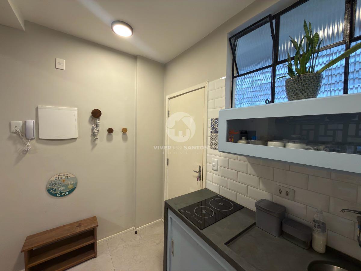 Sala Living Mobiliado e Reformado, 1 Dormitório, a 1 Quadra da Praia – Santos/SP em Boqueirão, Santos — foto 14