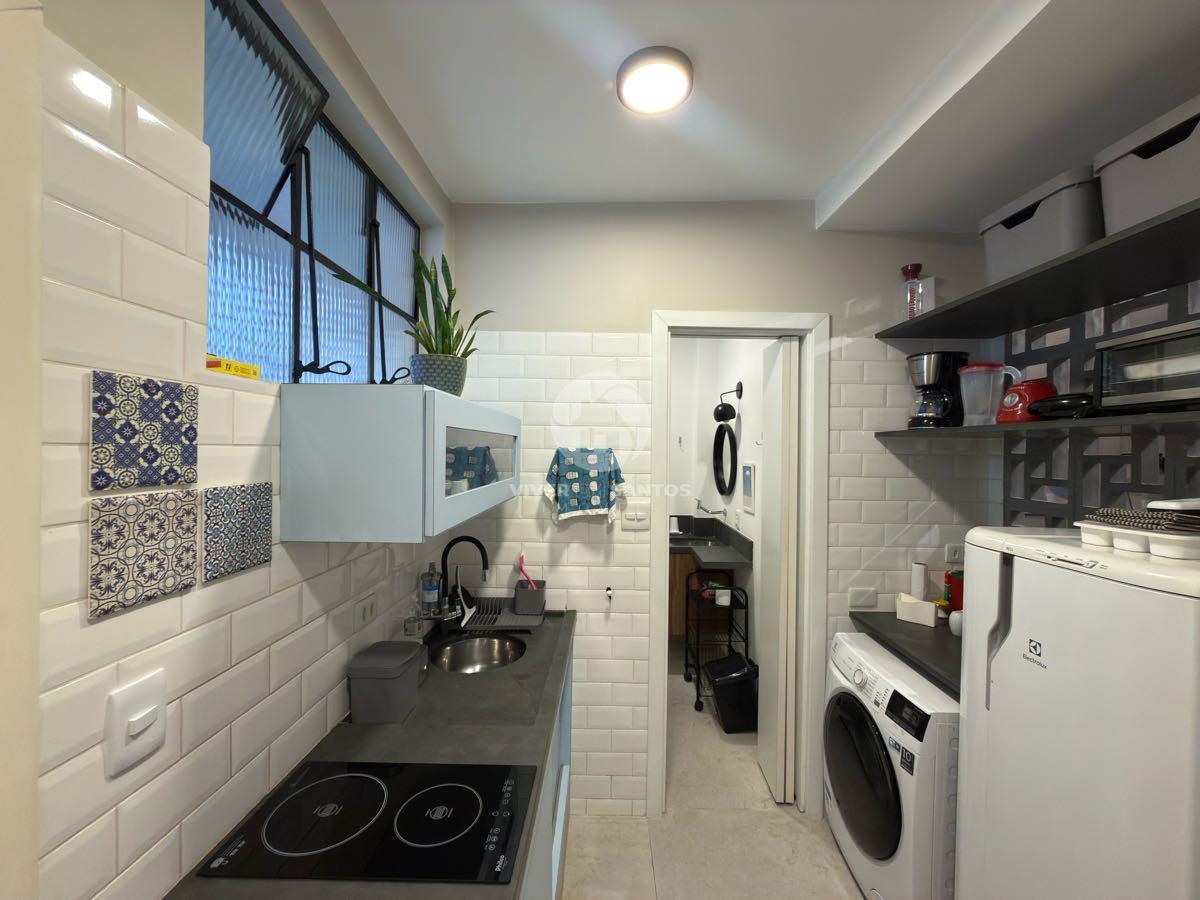 Sala Living Mobiliado e Reformado, 1 Dormitório, a 1 Quadra da Praia – Santos/SP em Boqueirão, Santos — foto 15