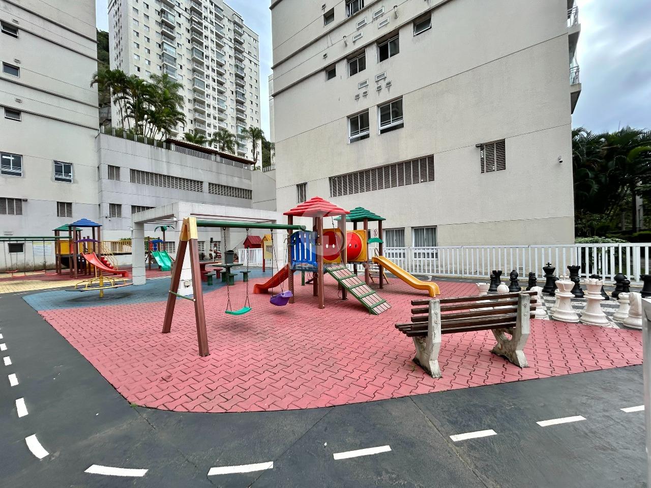 Apartamento 2 Dormitórios, Suíte, Sacada, Andar Alto e Lazer Completo no Aqua Play – Santos/SP em Marapé, Santos — foto 19