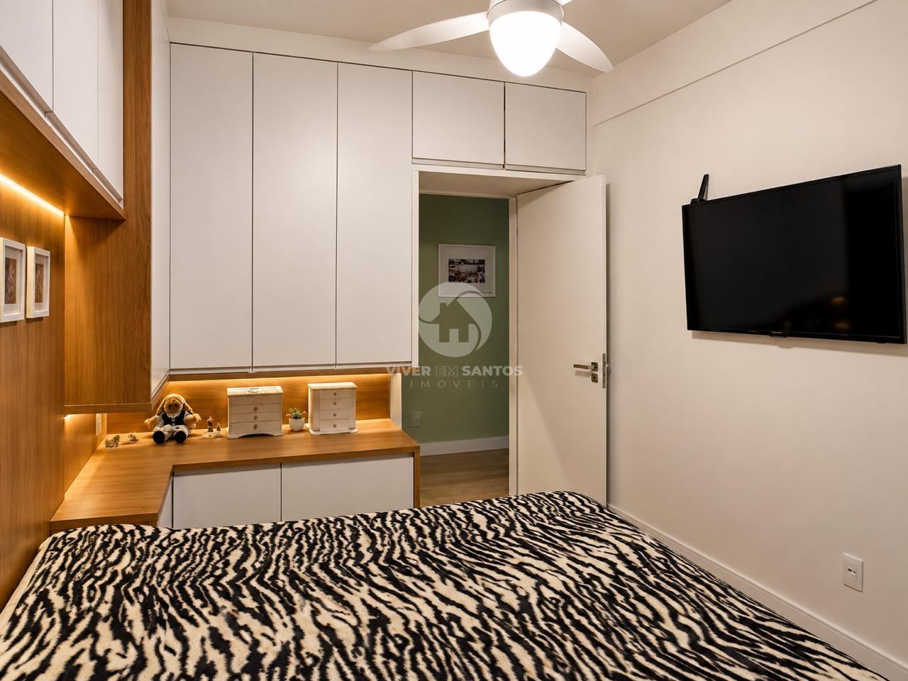 Apartamento Reformado, 2 Dormitórios Reversíveis, Sacada, Vista para o Mar e Garagem na Ponta da Praia – Santos/SP em Ponta da Praia, Santos — foto 13