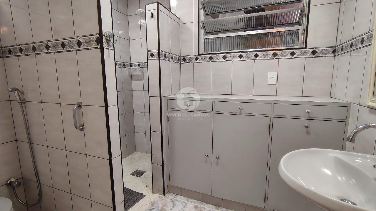 Localizado a menos de 300 metros da charmosa Praia do Gonzaga - Santos/SP em Gonzaga, Santos — foto 9