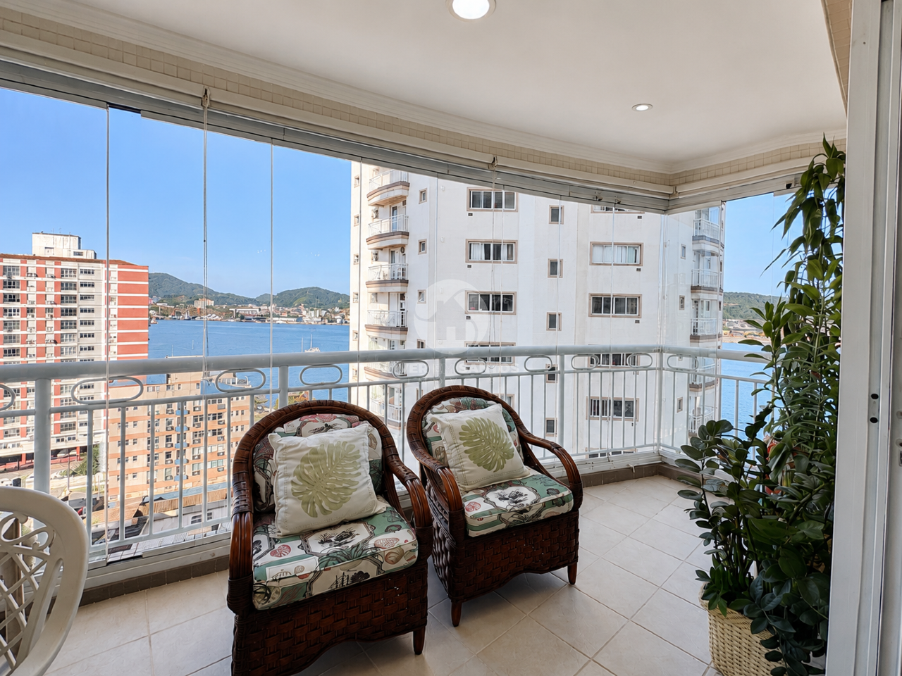 Apartamento 200 m², 3 Suítes, Vista para o Mar, 3 Vagas e Lazer Completo na Ponta da Praia – Santos/SP em Ponta da Praia, Santos — foto 7