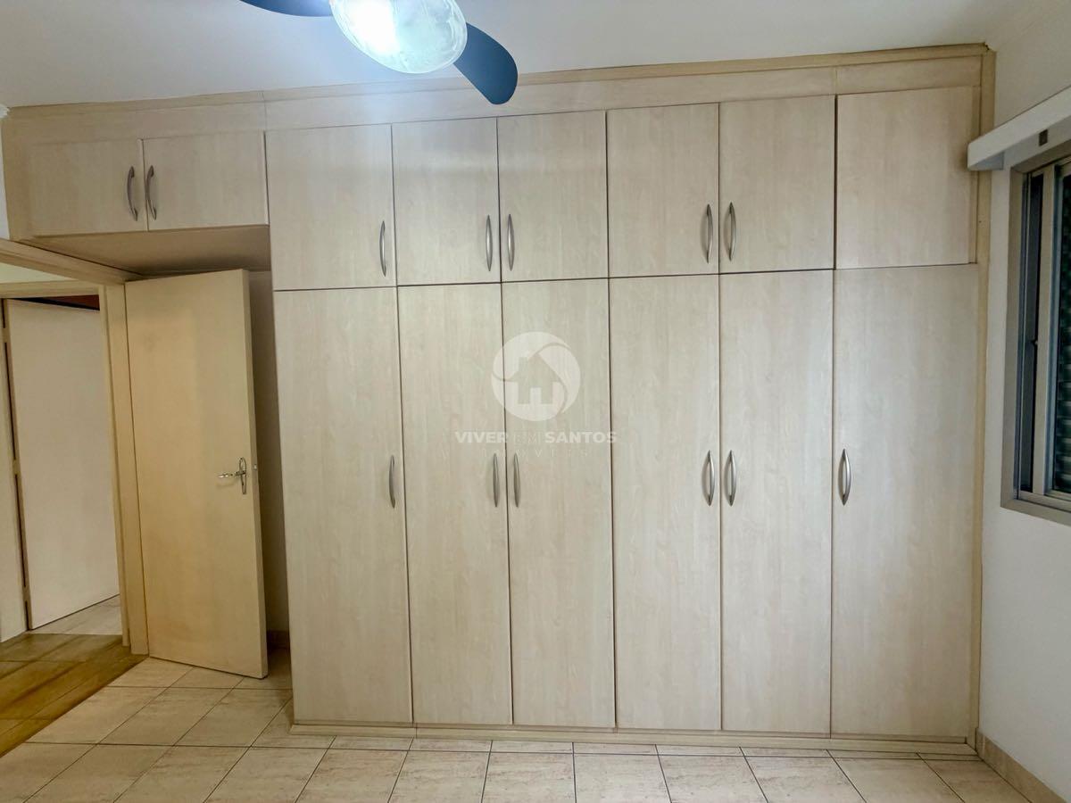 Apartamento de Frente, 2 Dormitórios, Sacada e a 1 Quadra da Praia no Boqueirão – Santos/SP em Boqueirão, Santos — foto 11