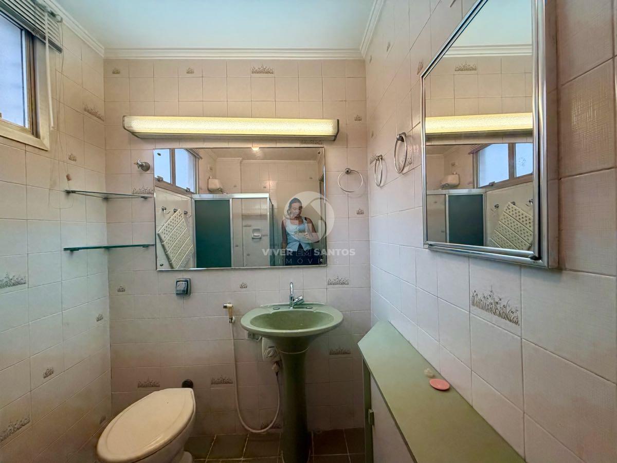 Apartamento de Frente, 2 Dormitórios, Sacada e a 1 Quadra da Praia no Boqueirão – Santos/SP em Boqueirão, Santos — foto 12
