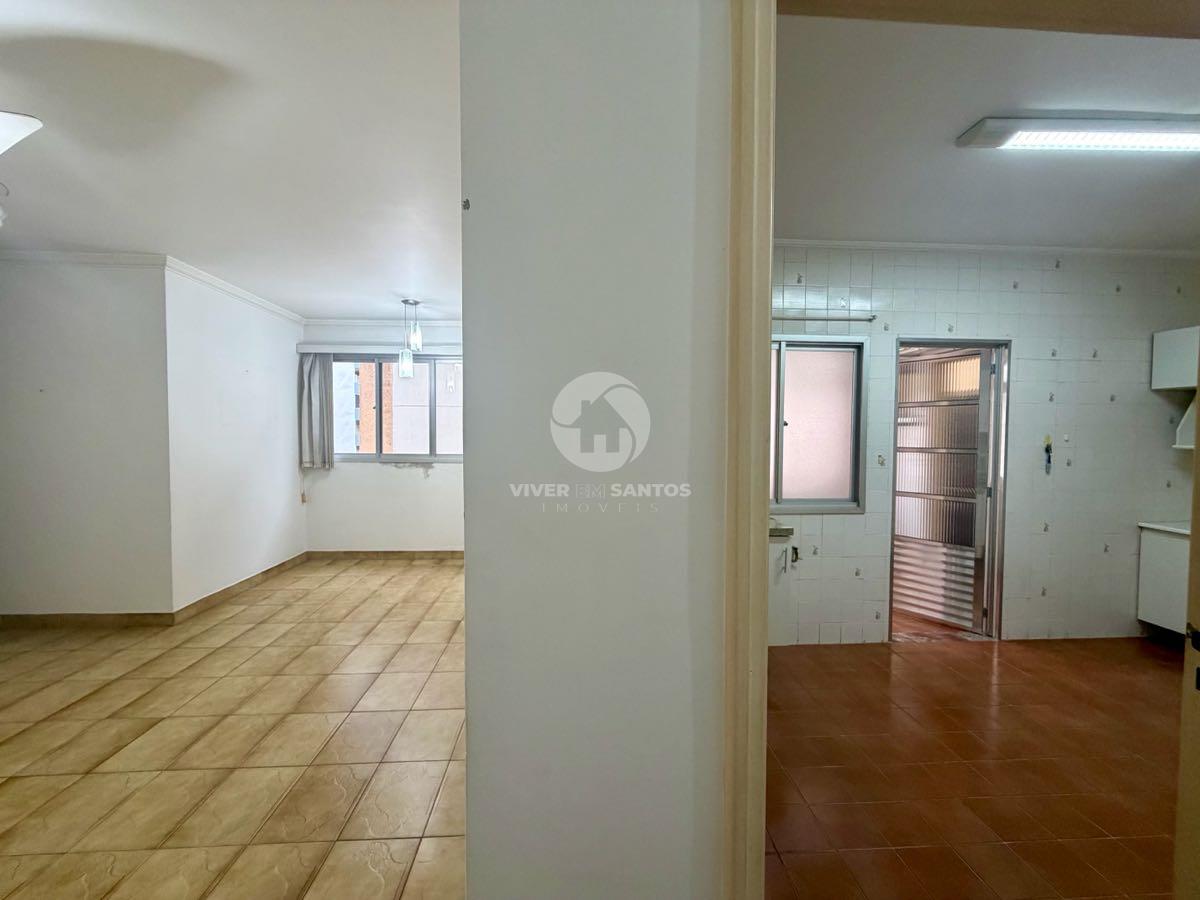 Apartamento de Frente, 2 Dormitórios, Sacada e a 1 Quadra da Praia no Boqueirão – Santos/SP em Boqueirão, Santos — foto 16