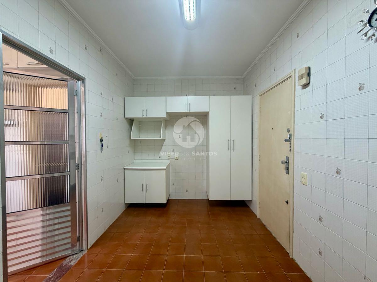 Apartamento de Frente, 2 Dormitórios, Sacada e a 1 Quadra da Praia no Boqueirão – Santos/SP em Boqueirão, Santos — foto 19