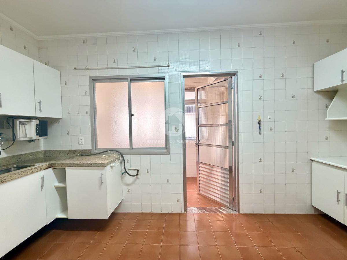 Apartamento de Frente, 2 Dormitórios, Sacada e a 1 Quadra da Praia no Boqueirão – Santos/SP em Boqueirão, Santos — foto 21