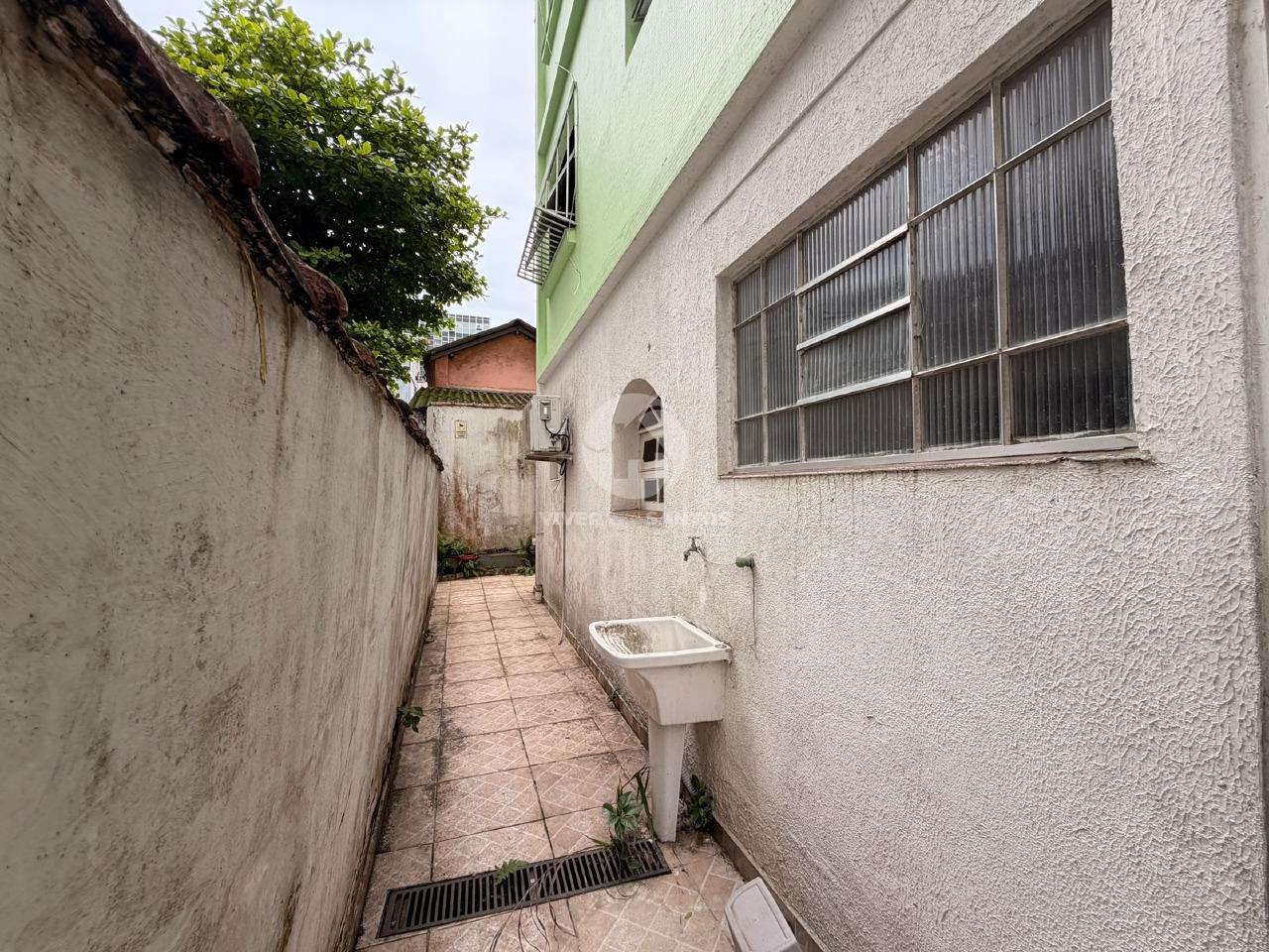 Apartamento Térreo 70 m², 1 Dormitório e Vaga para Carro e Moto no Gonzaga – Santos/SP em Gonzaga, Santos — foto 4