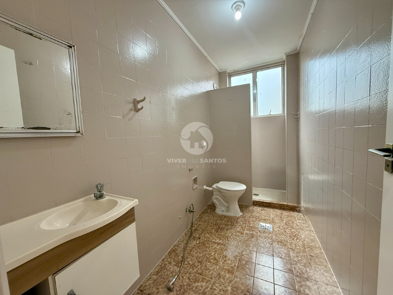 Apartamento 80 m², 2 Dormitórios, 2 Varandas e Dependência Reversível no Embaré – Santos/SP em Embaré, Santos — foto 15