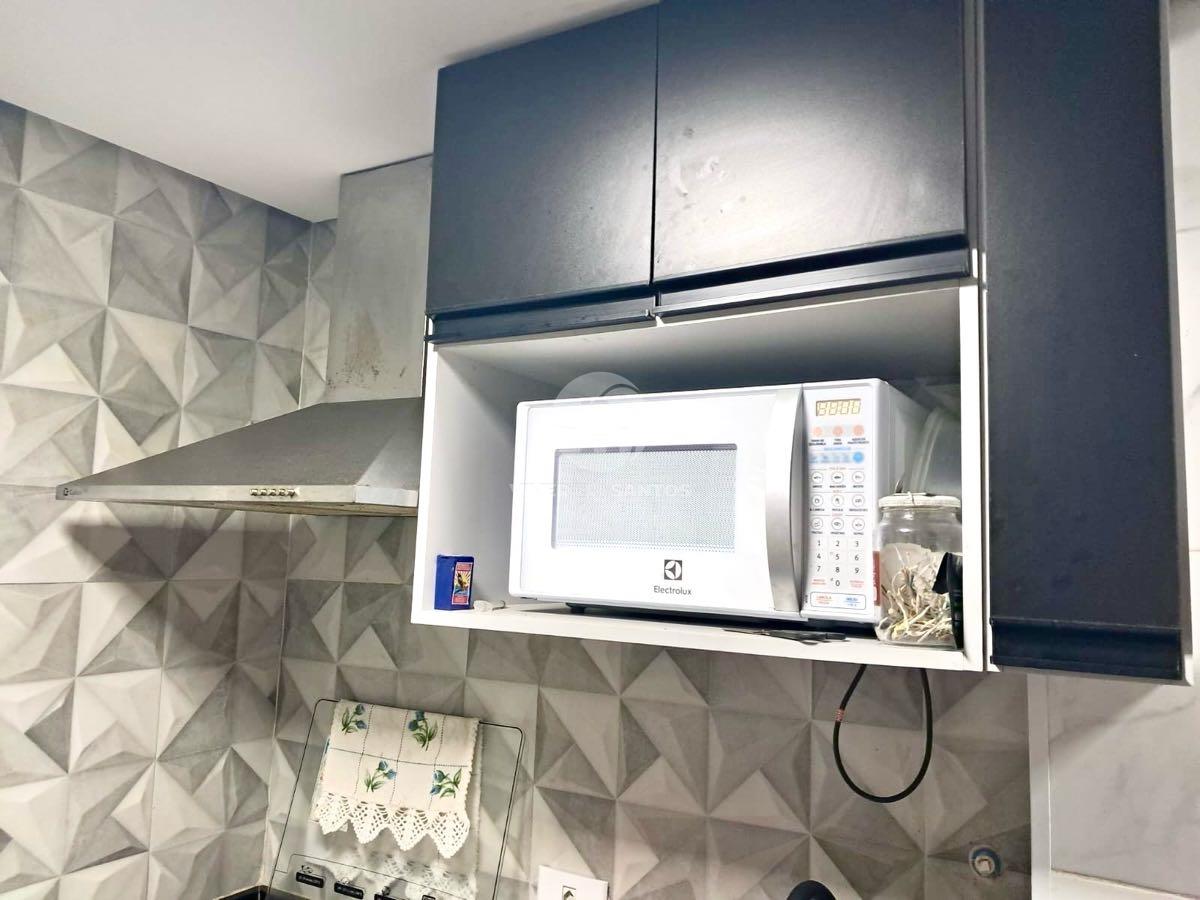 Apartamento Reformado, 1 Dormitório e Garagem a Meia Quadra da Praia no Embaré – Santos/SP em Embaré, Santos — foto 2